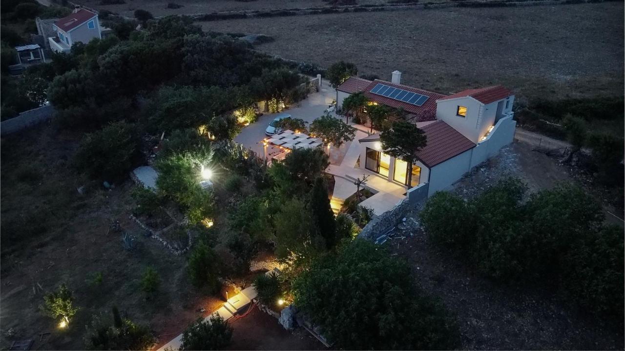 Villa Slatina Near Zrce Beach Novalja Exterior photo